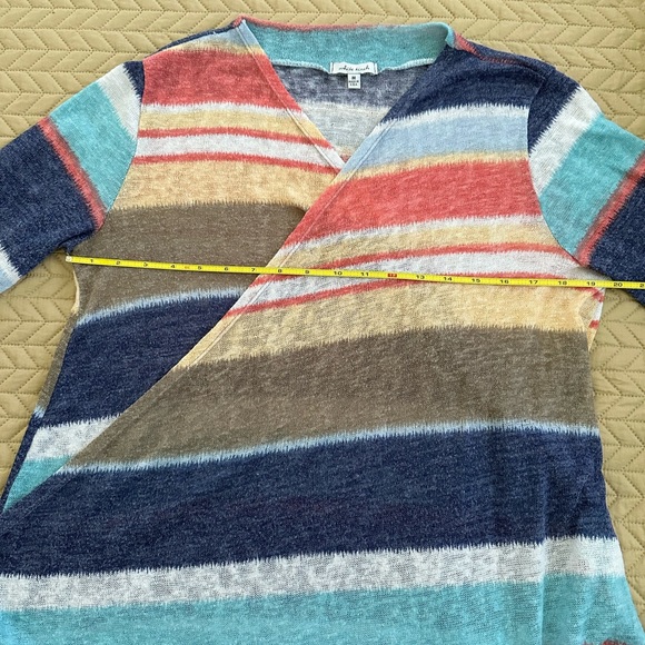 Gorgeous! EUC striped asymmetrical sweater from White Birch, size medium - Picture 8 of 8